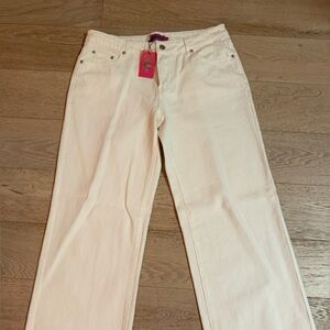 Edikted Straight Leg Jeans in Off-White/Cream